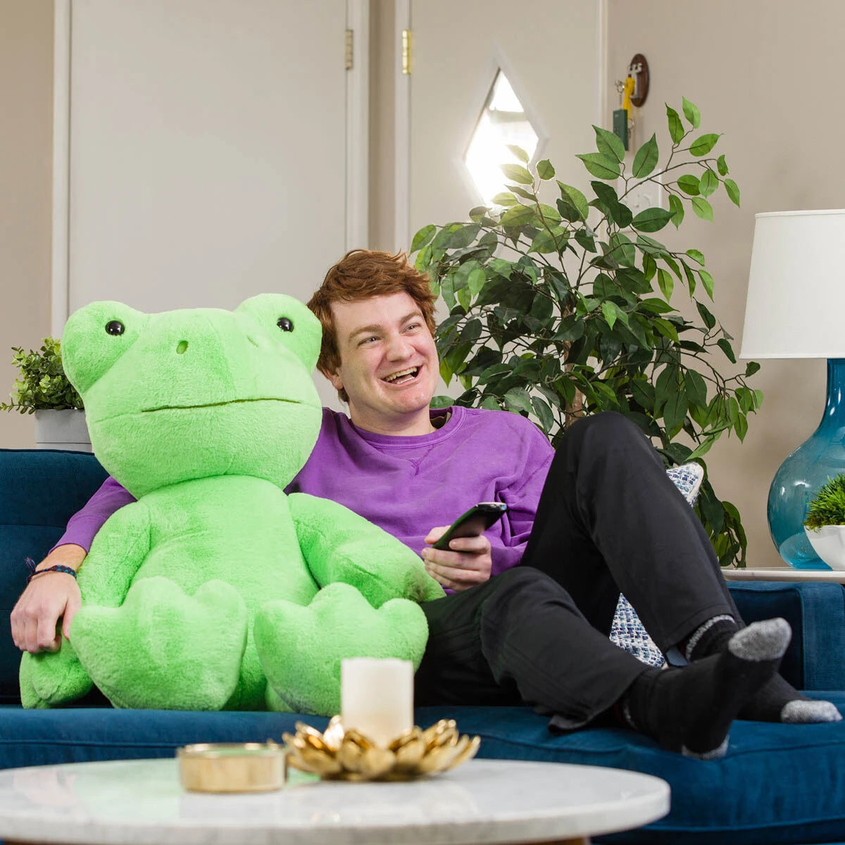 Giant Spring Green Frog Stuffed Animal | Build-A-Bear® - US 5701
